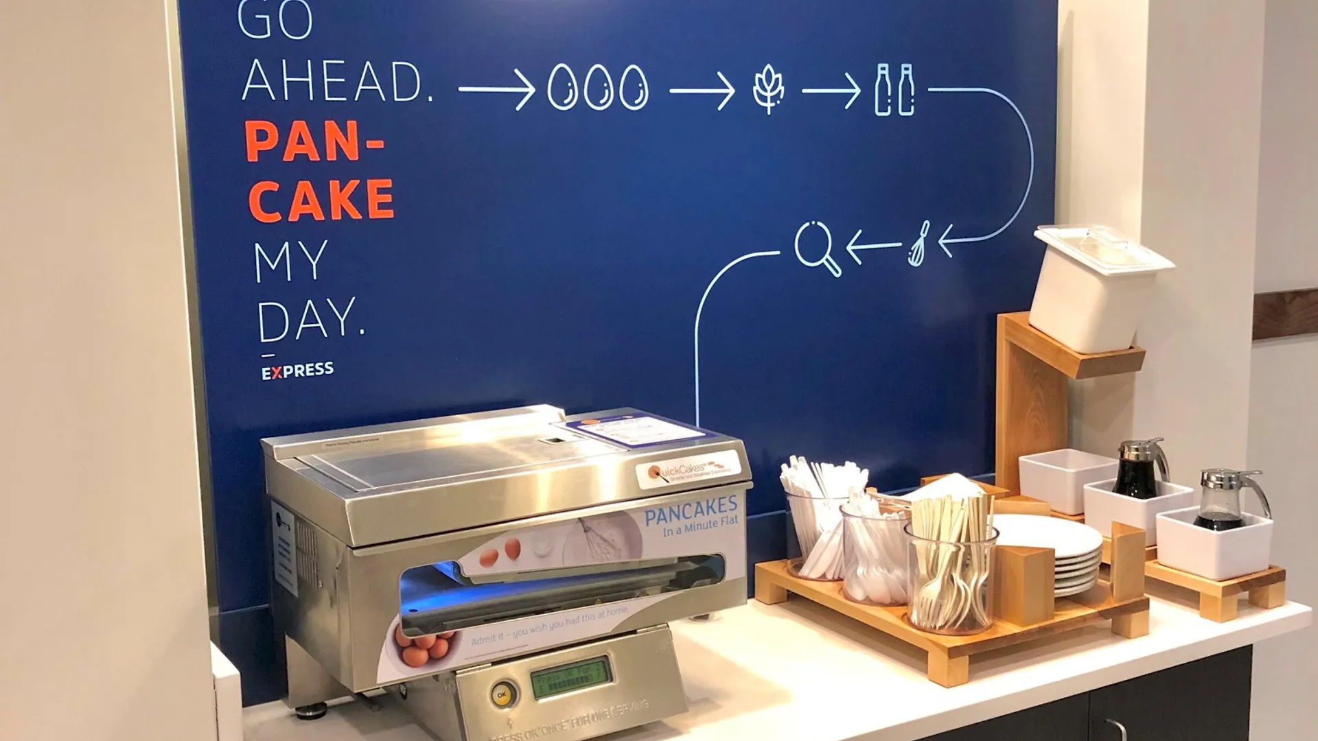 Holiday Inn Express Richmond - Midtown By Ihg Dumbarton Hotel