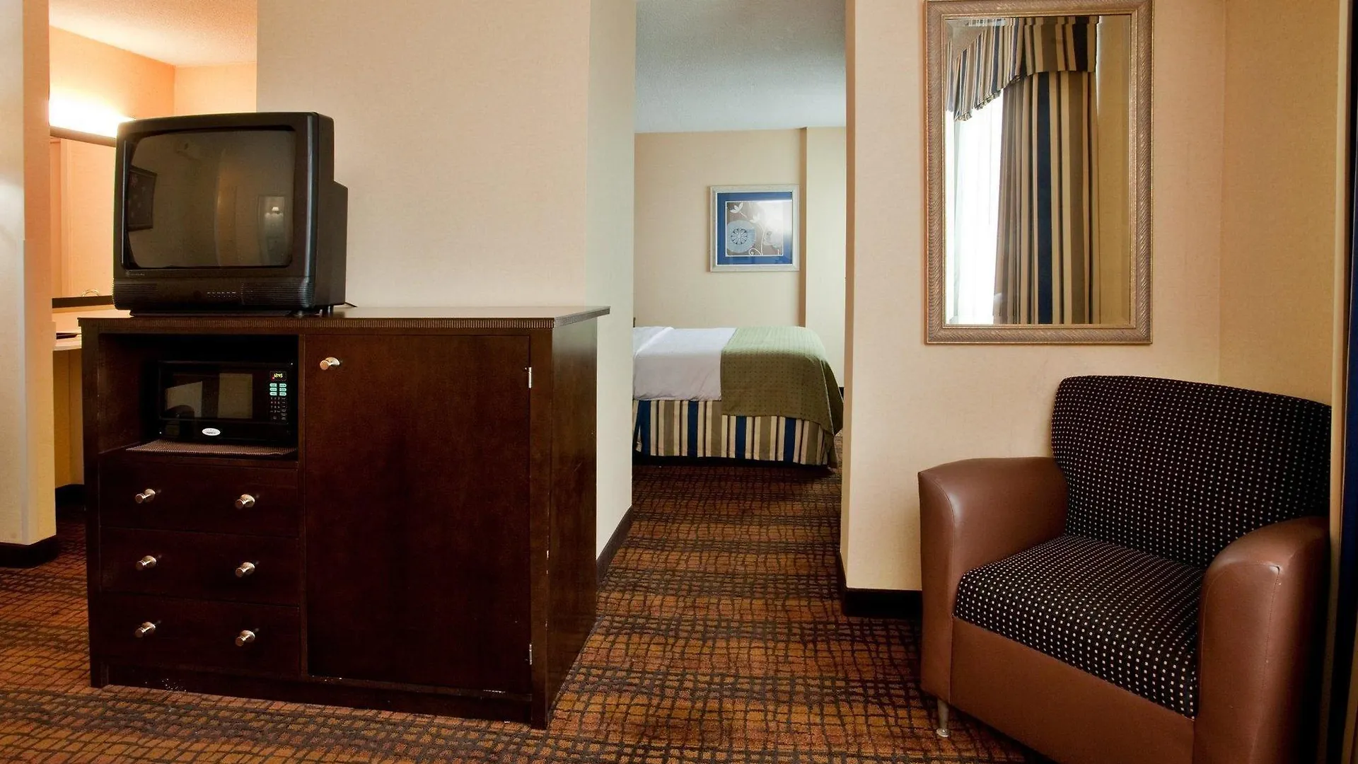Holiday Inn Express Richmond - Midtown By Ihg Dumbarton